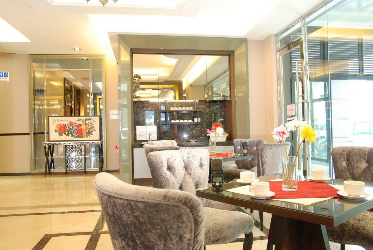 The Metro Hotel טאיצ'ונג מראה חיצוני תמונה