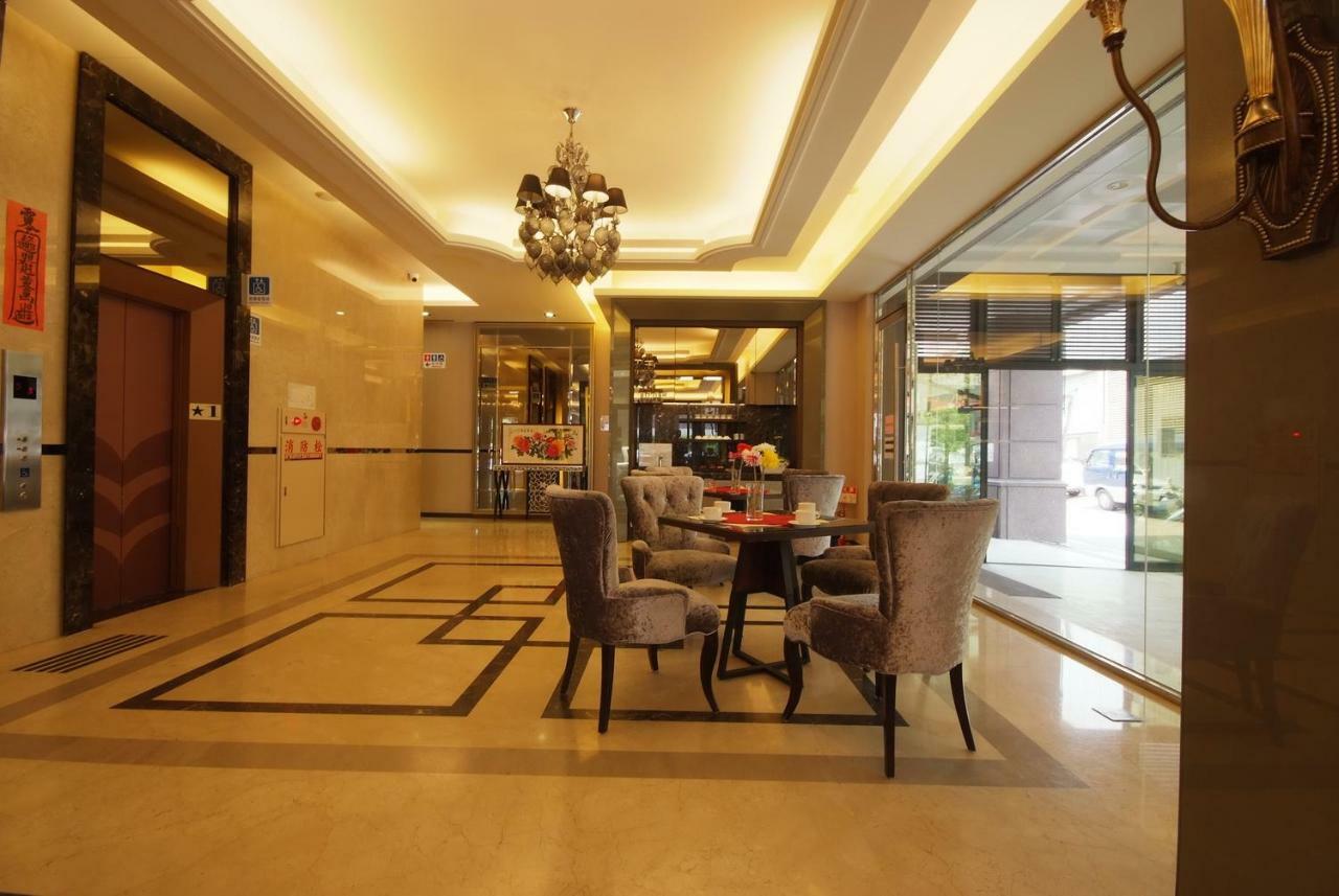 The Metro Hotel טאיצ'ונג מראה חיצוני תמונה