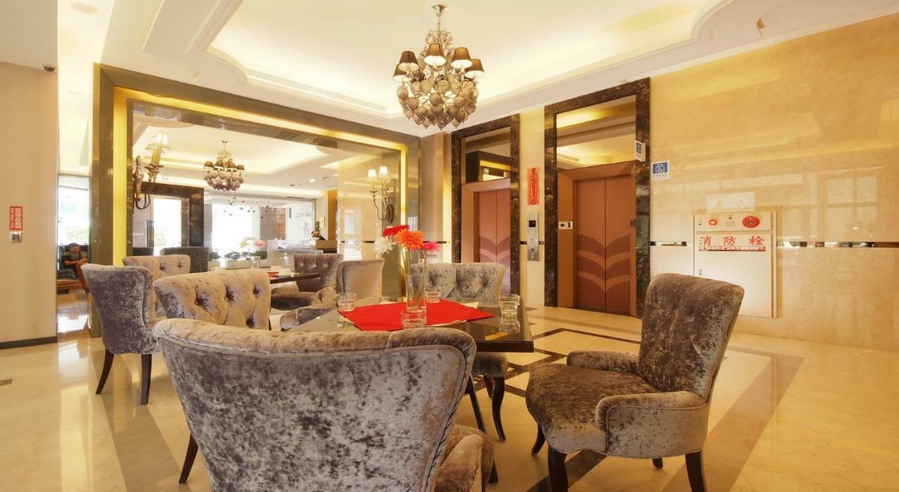 The Metro Hotel טאיצ'ונג מראה חיצוני תמונה