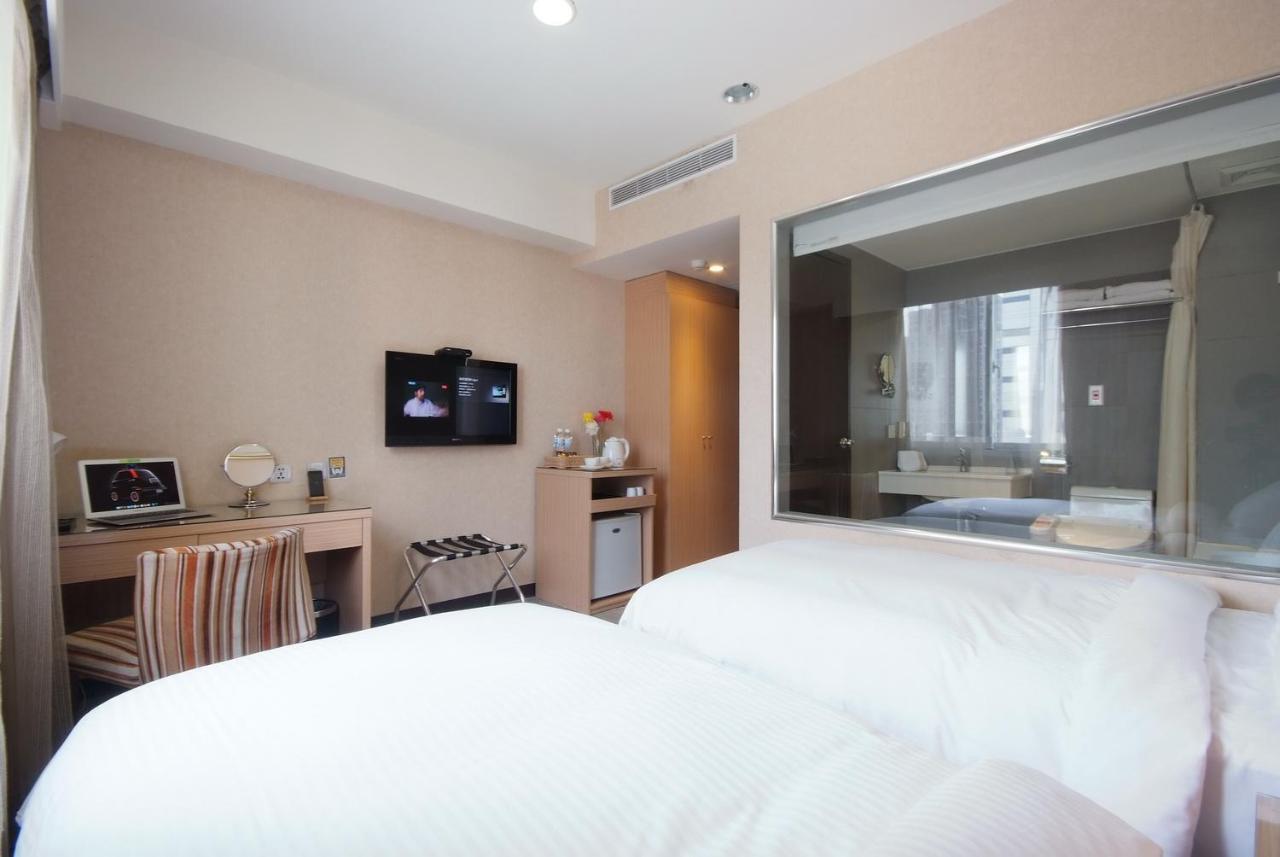 The Metro Hotel טאיצ'ונג מראה חיצוני תמונה